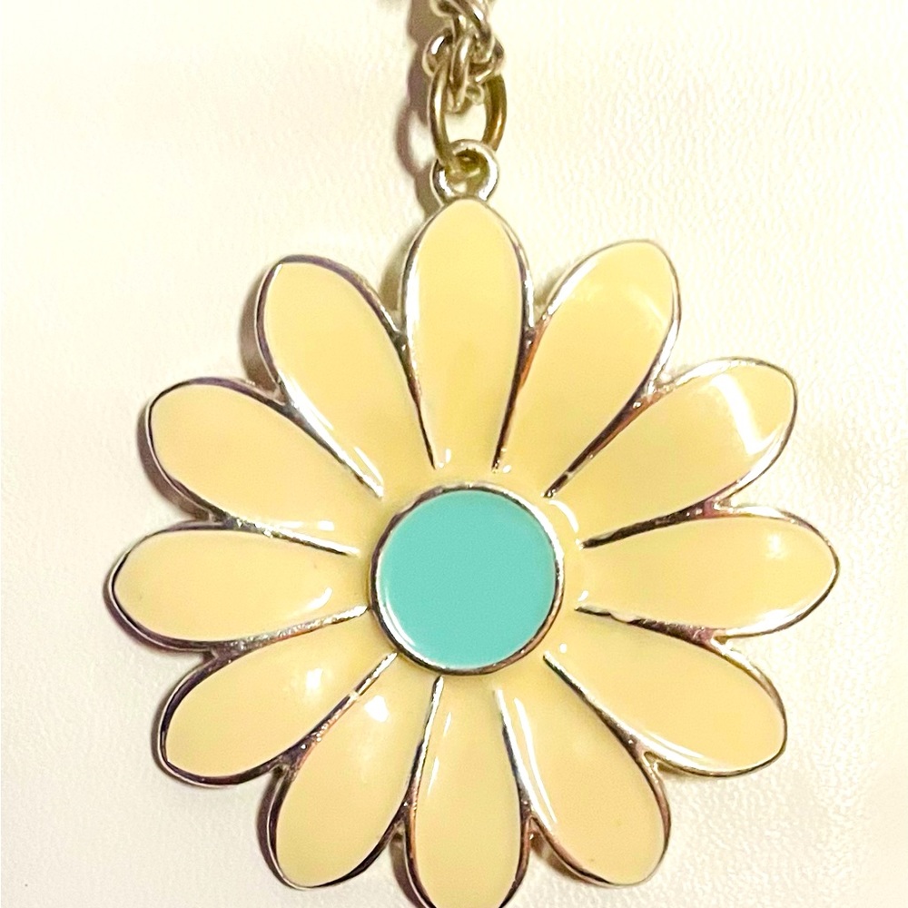 Vintage Enamel Hippie Flower Necklace